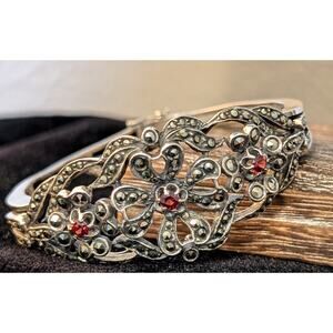 Vintage 1940s 925 Sterling Silver Garnet Marcasite Hinged Bangle Bracelet